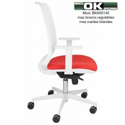 White office chair, with synchronized mechanism